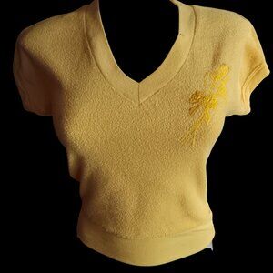 Vintage Women's Medium Top Celeste Yellow V-Neck Terry Cloth Mom Embroidered 80s